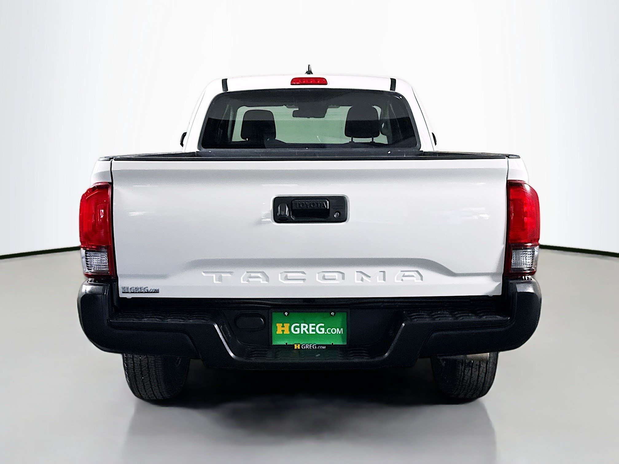 Used 2020 Toyota Tacoma SR RWD image 8