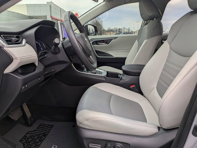 Certified 2024 Toyota RAV4 XLE Premium image 23