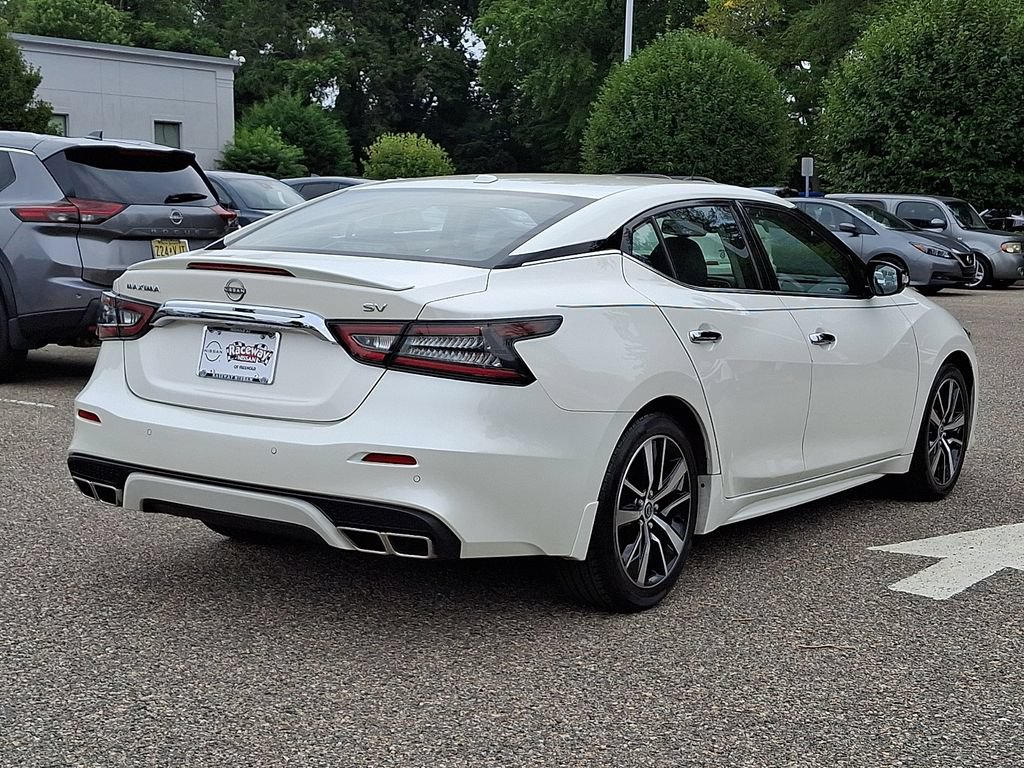 Used 2023 Nissan Maxima SV w/ Floor Mat Group FWD image 8