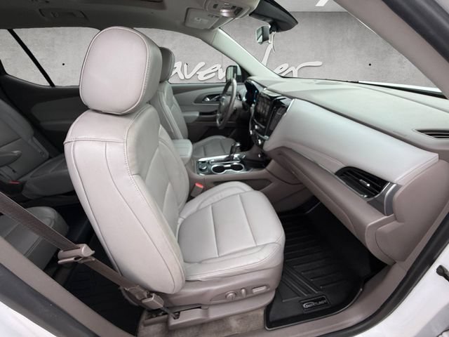 Used 2018 Chevrolet Traverse Premier w/ Driver Confidence II Package FWD image 24