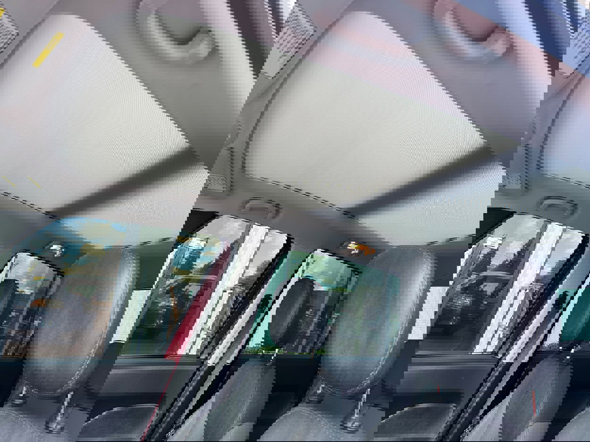 Used 2014 FIAT 500L Lounge w/ Mutually Exclusive Package image 11