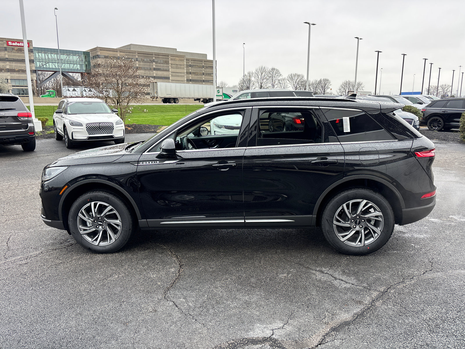 New 2026 Lincoln Corsair Premiere AWD/4WD image 4