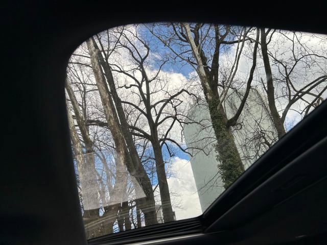 Used 2017 Jeep Grand Cherokee Limited image 36