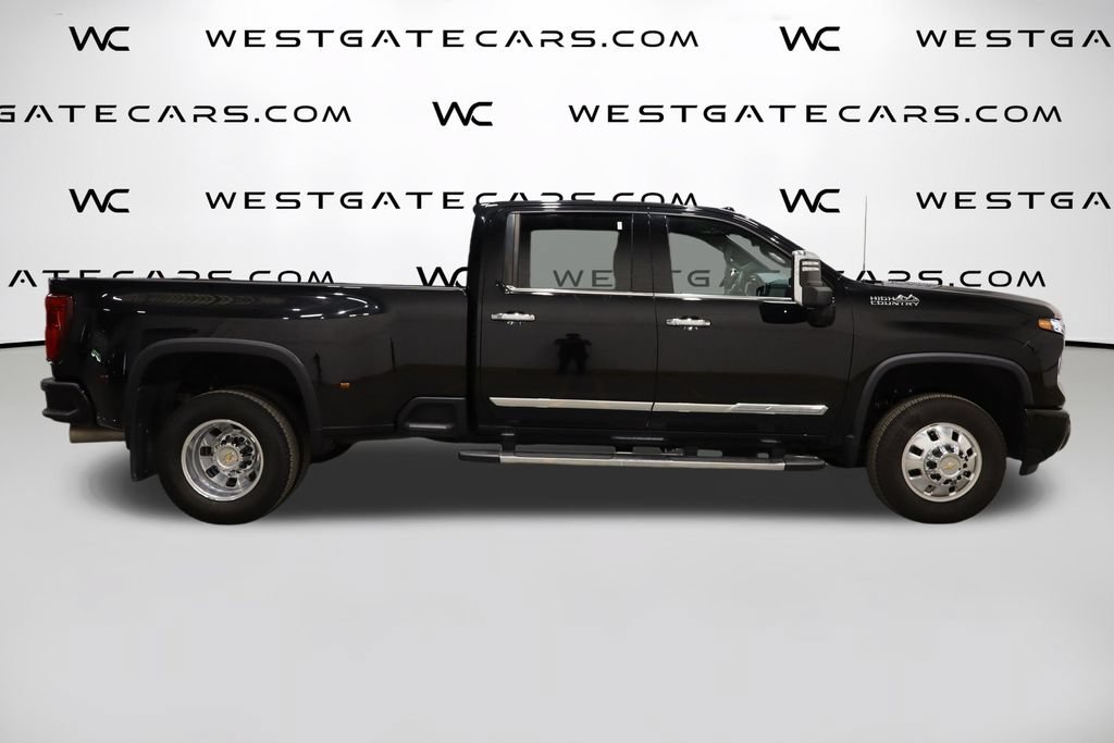 Used 2024 Chevrolet Silverado 3500 High Country w/ High Country Premium Package AWD/4WD image 44