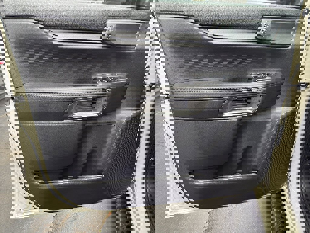 New 2025 Ford Ranger XLT w/ Equipment Group 301A High image 12