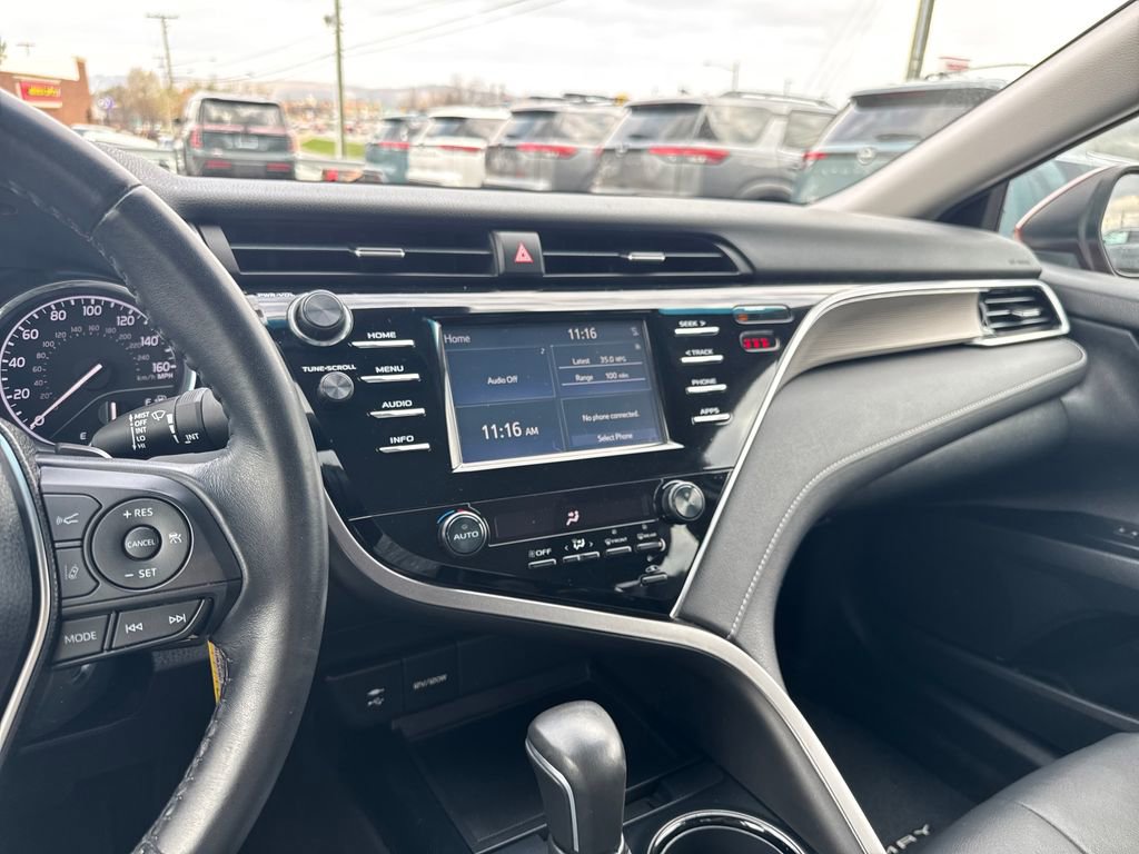 Used 2018 Toyota Camry SE image 17
