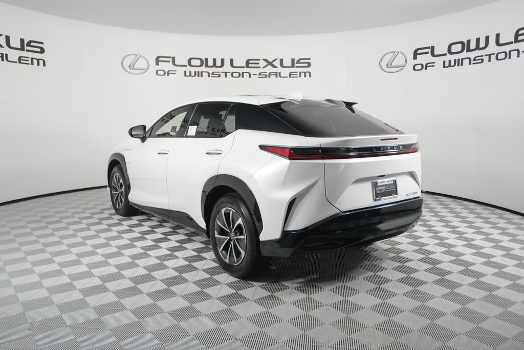 Certified 2025 Lexus RZ 300e w/ Accessory Package (2T) FWD image 5