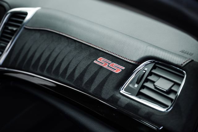 Used 2014 Chevrolet SS RWD image 29