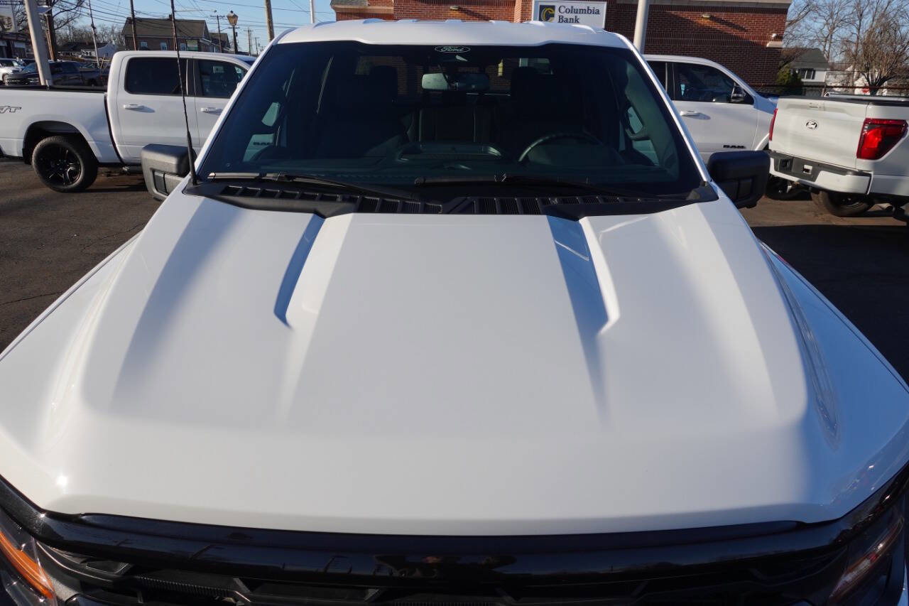 Used 2024 Ford F150 XLT w/ Equipment Group 302A MID image 6