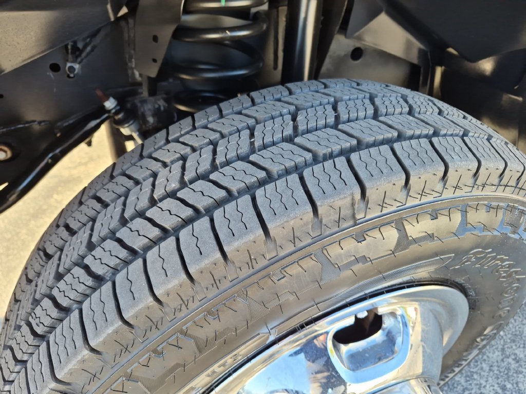 Used 2020 RAM 3500 Tradesman w/ Chrome Appearance Group AWD/4WD image 9
