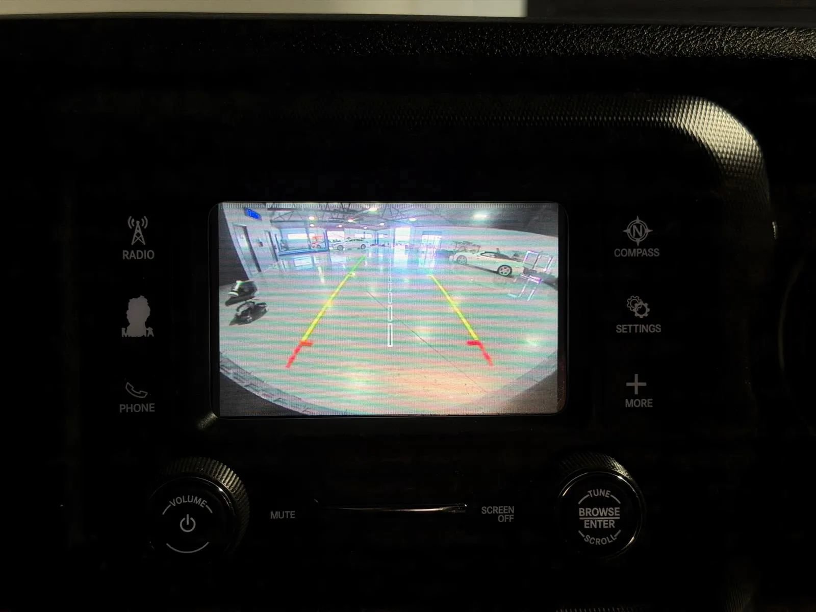 Used 2018 Jeep Wrangler Unlimited Sport S AWD/4WD image 37