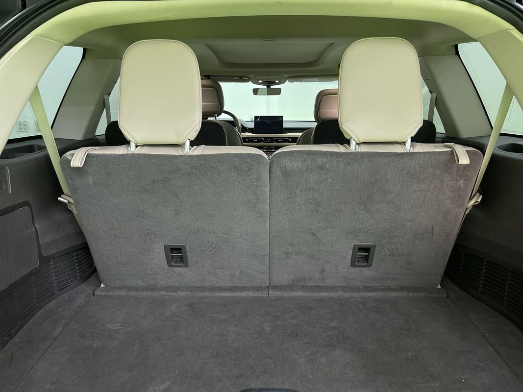 Used 2020 Lincoln Aviator Reserve w/ Equipment Group 201A image 28