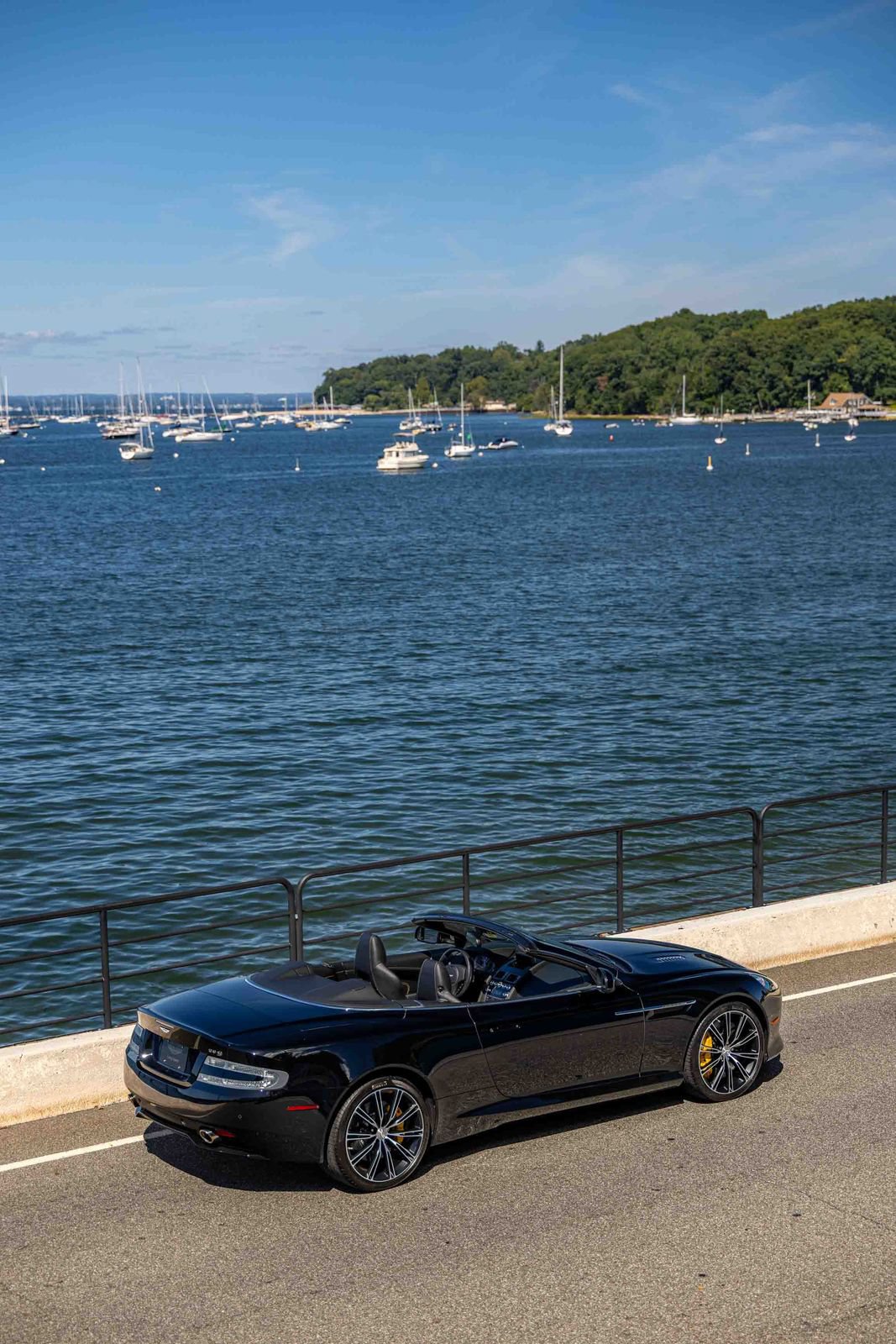 Used 2013 Aston Martin DB9 Volante RWD image 85