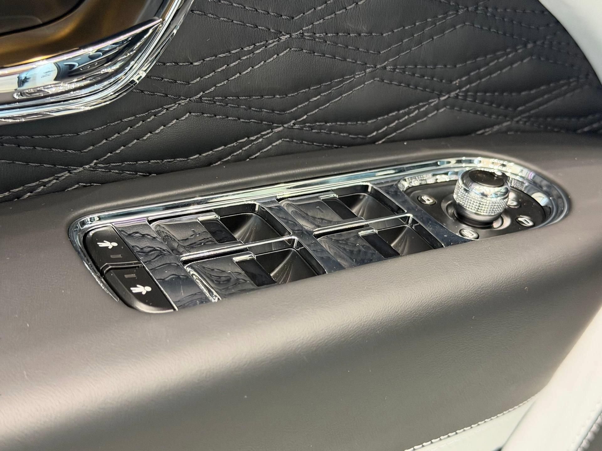 New 2026 Bentley Bentayga Speed AWD/4WD image 53