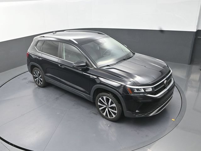 Used 2024 Volkswagen Taos SE FWD image 22