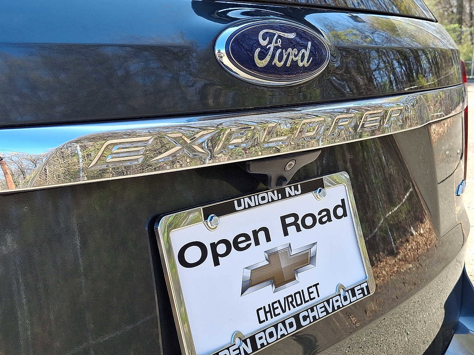 Used 2016 Ford Explorer XLT w/ Equipment Group 202A image 29