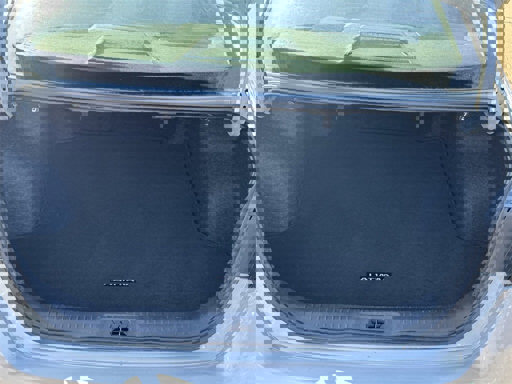 Used 2024 Nissan Altima 2.5 SV image 23