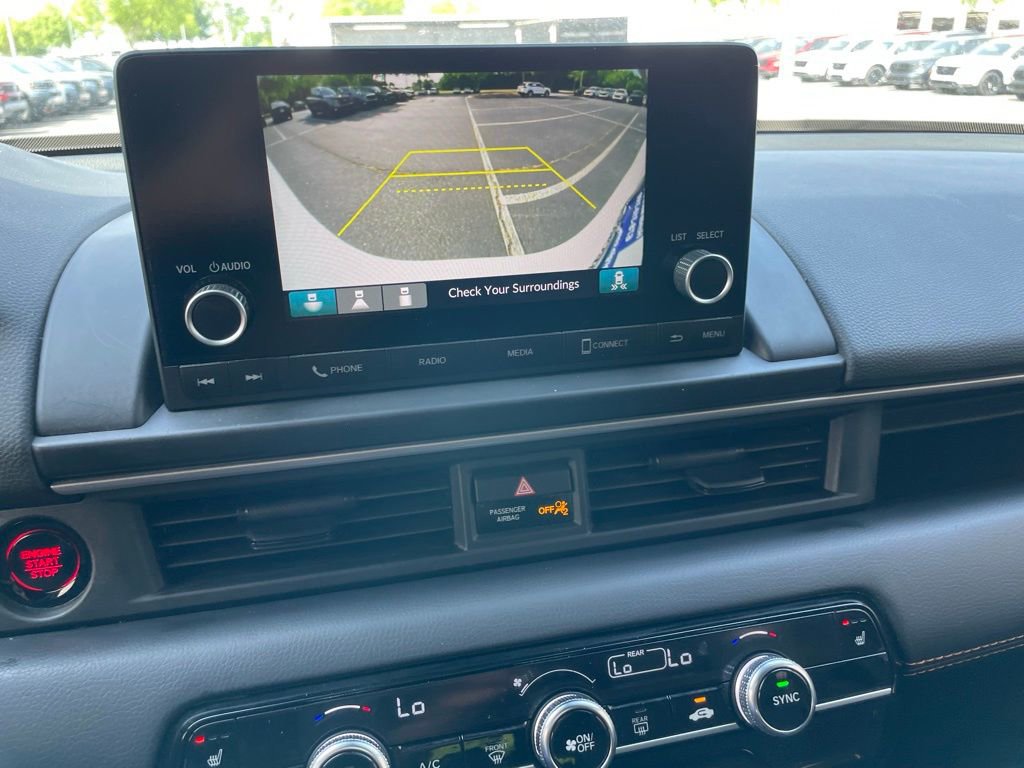 Certified 2025 Honda Pilot Sport image 17