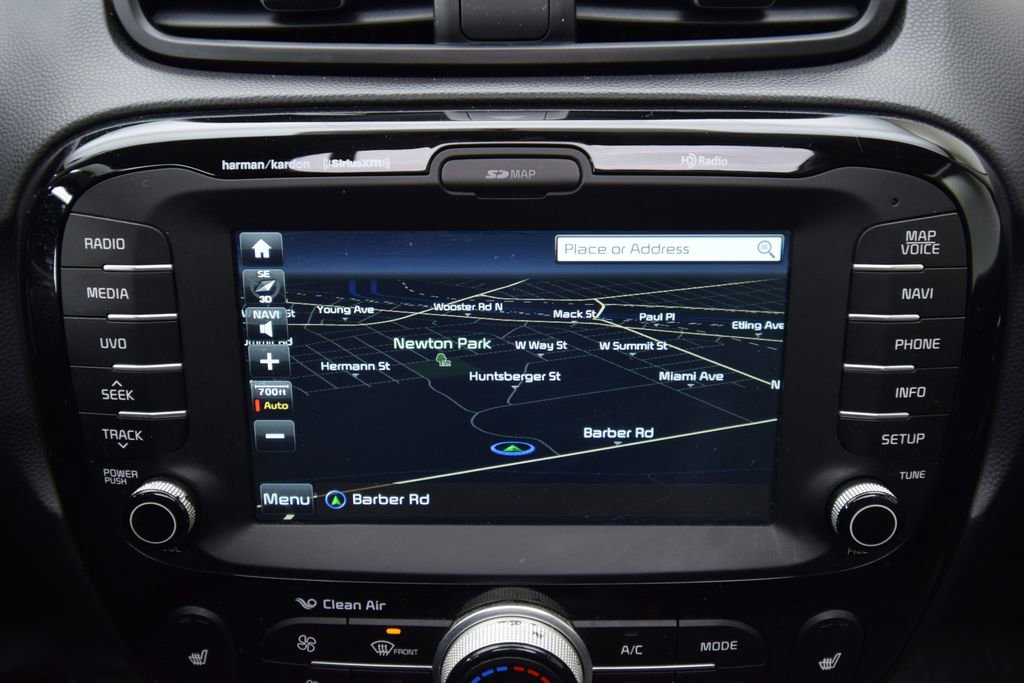 Used 2017 Kia Soul ! w/ Tech Package image 16