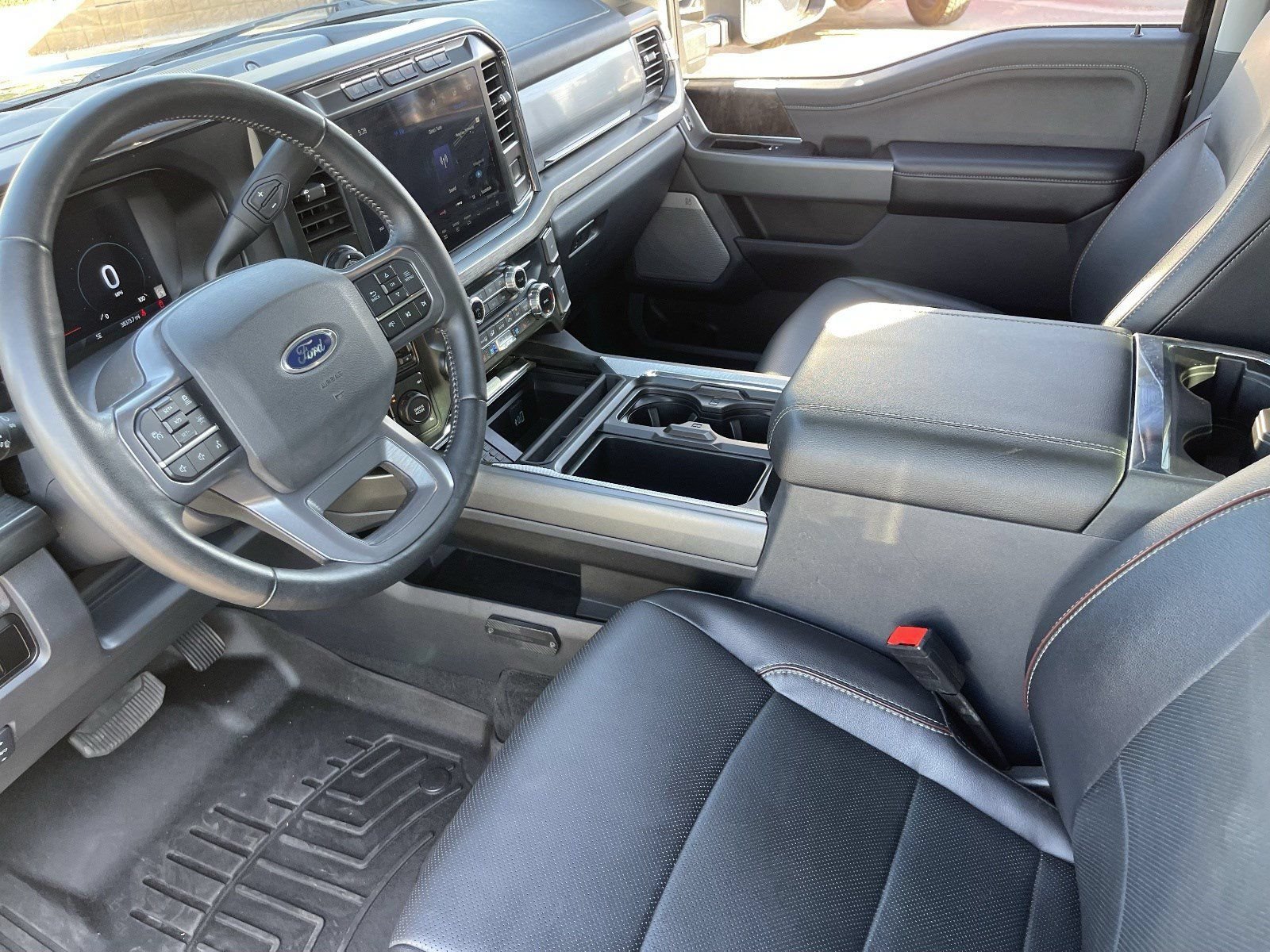 Used 2023 Ford F250 Lariat w/ Lariat Ultimate Package AWD/4WD image 20