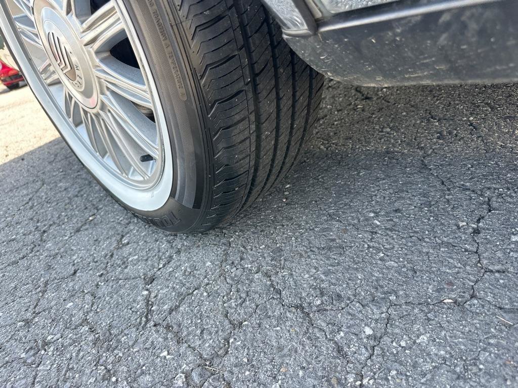 Used 2010 Mercury Grand Marquis LS RWD image 33