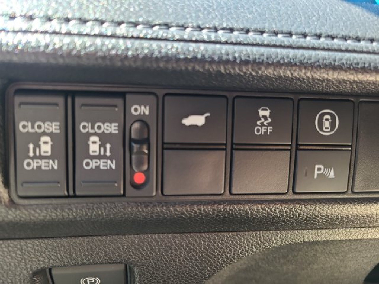 Used 2023 Honda Odyssey Elite image 28