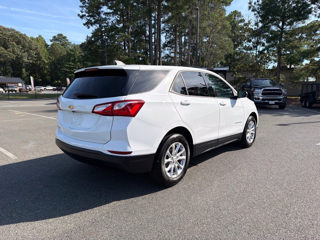 Used 2019 Chevrolet Equinox LS w/ LS Convenience Package FWD image 5
