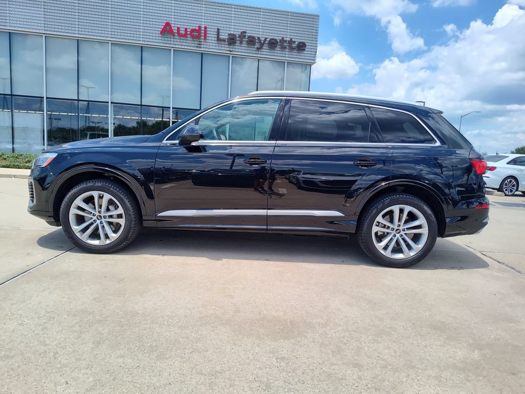 Used 2025 Audi Q7 3.0T Premium Plus AWD/4WD image 4