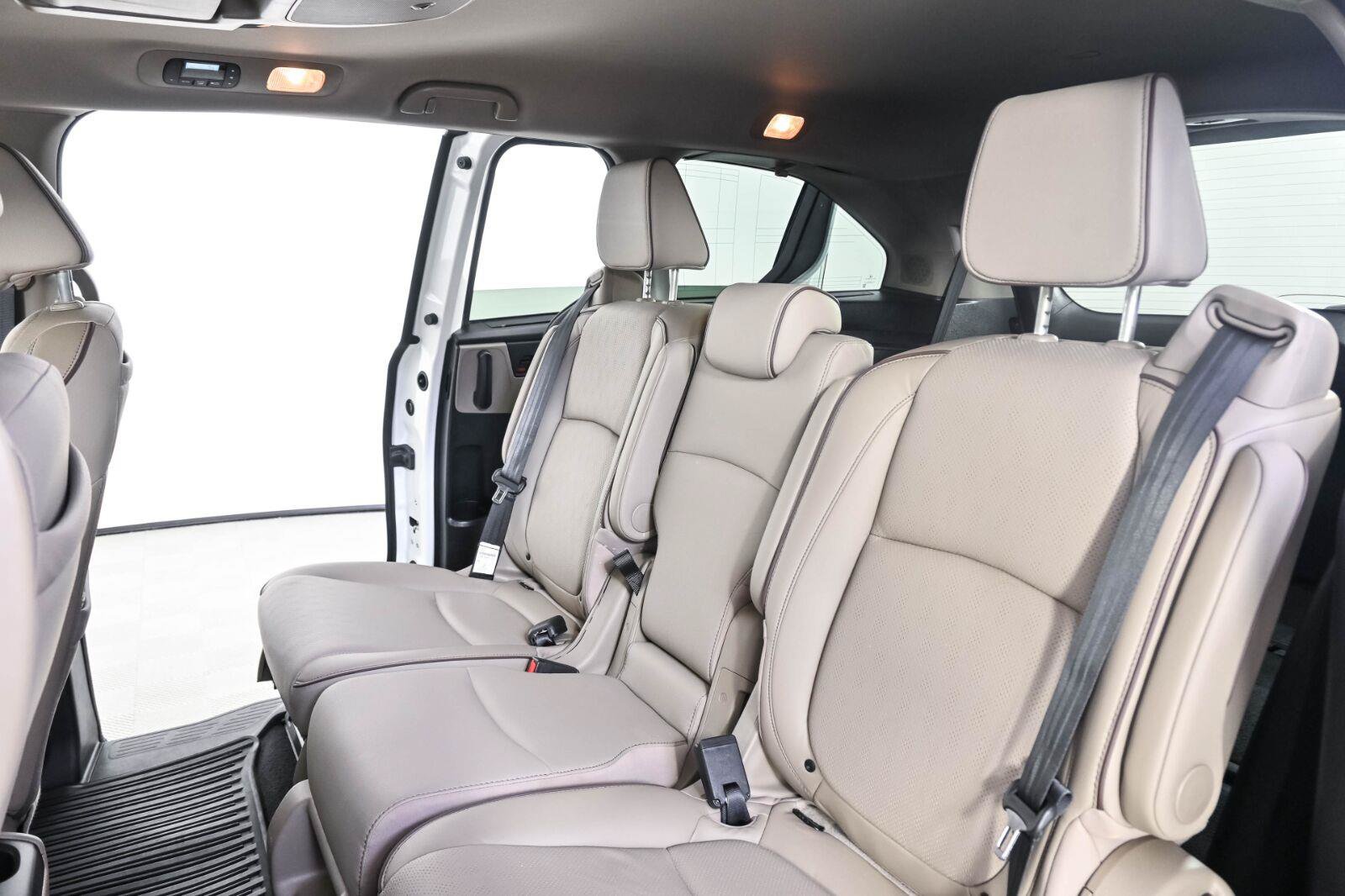 Used 2022 Honda Odyssey Elite image 20
