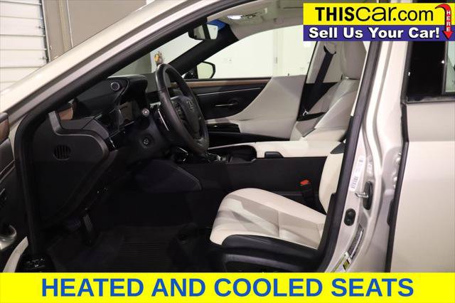 Used 2024 Lexus ES 350 w/ Premium Package FWD image 11