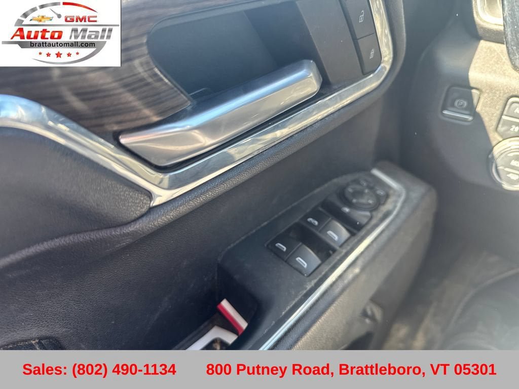 Certified 2023 Chevrolet Silverado 1500 LT w/ Z71 Off-Road Package AWD/4WD image 24