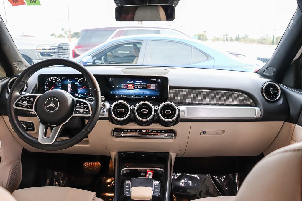 Used 2021 Mercedes-Benz GLB 250 image 14