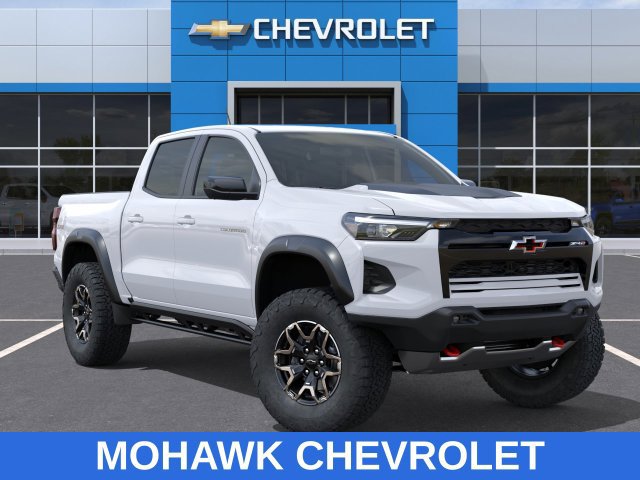 New 2026 Chevrolet Colorado ZR2 w/ Technology Package AWD/4WD image 7