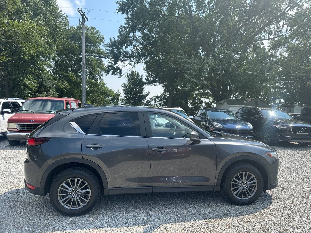 Used 2017 MAZDA CX-5 Touring AWD/4WD image 4