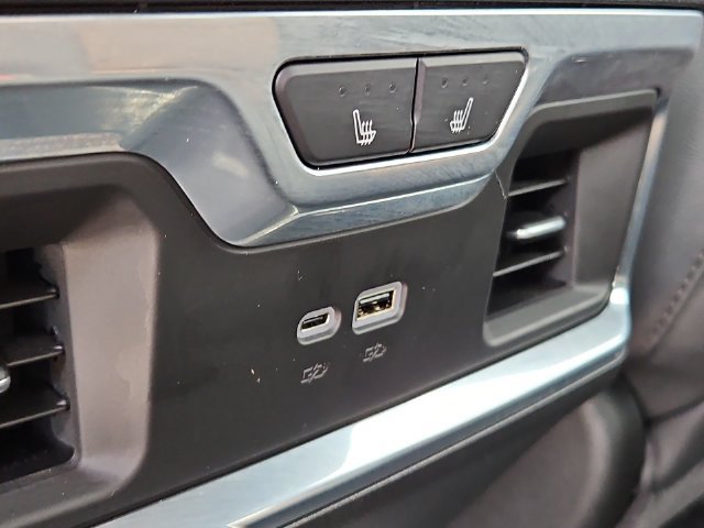 Certified 2026 Chevrolet Silverado 3500 High Country w/ High Country Premium Package AWD/4WD image 52