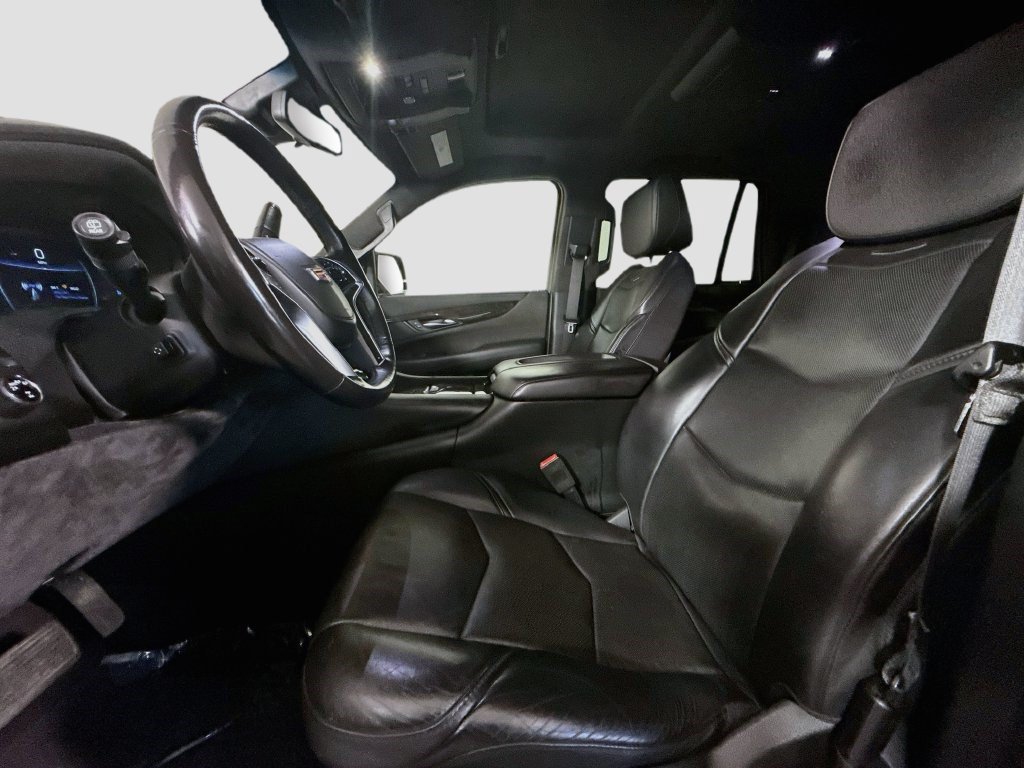 Used 2019 Cadillac Escalade Platinum AWD/4WD image 21