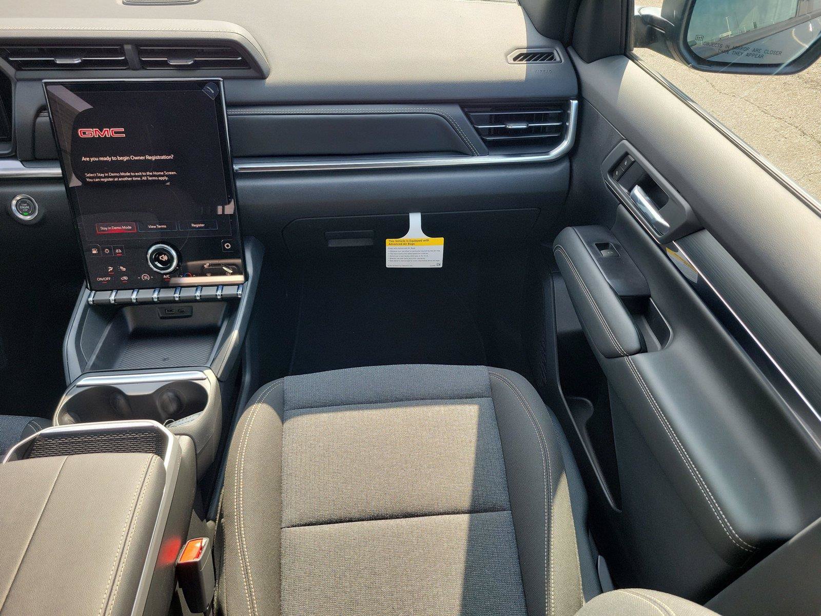 New 2027 GMC Terrain Elevation FWD image 11