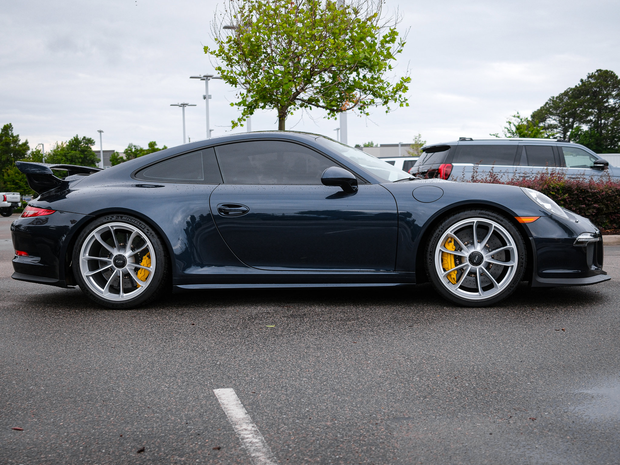 Used 2015 Porsche 911 GT3 RWD image 15