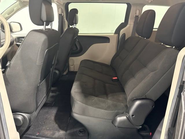Used 2017 Dodge Grand Caravan SE w/ Power Window Group FWD image 7