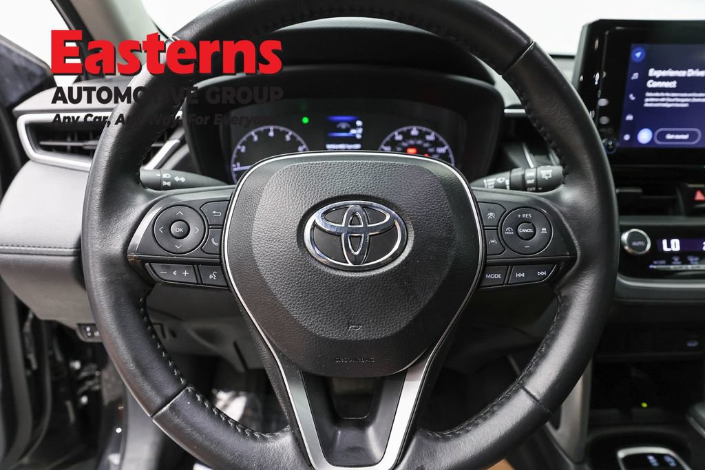 Used 2024 Toyota Corolla Cross LE FWD image 10