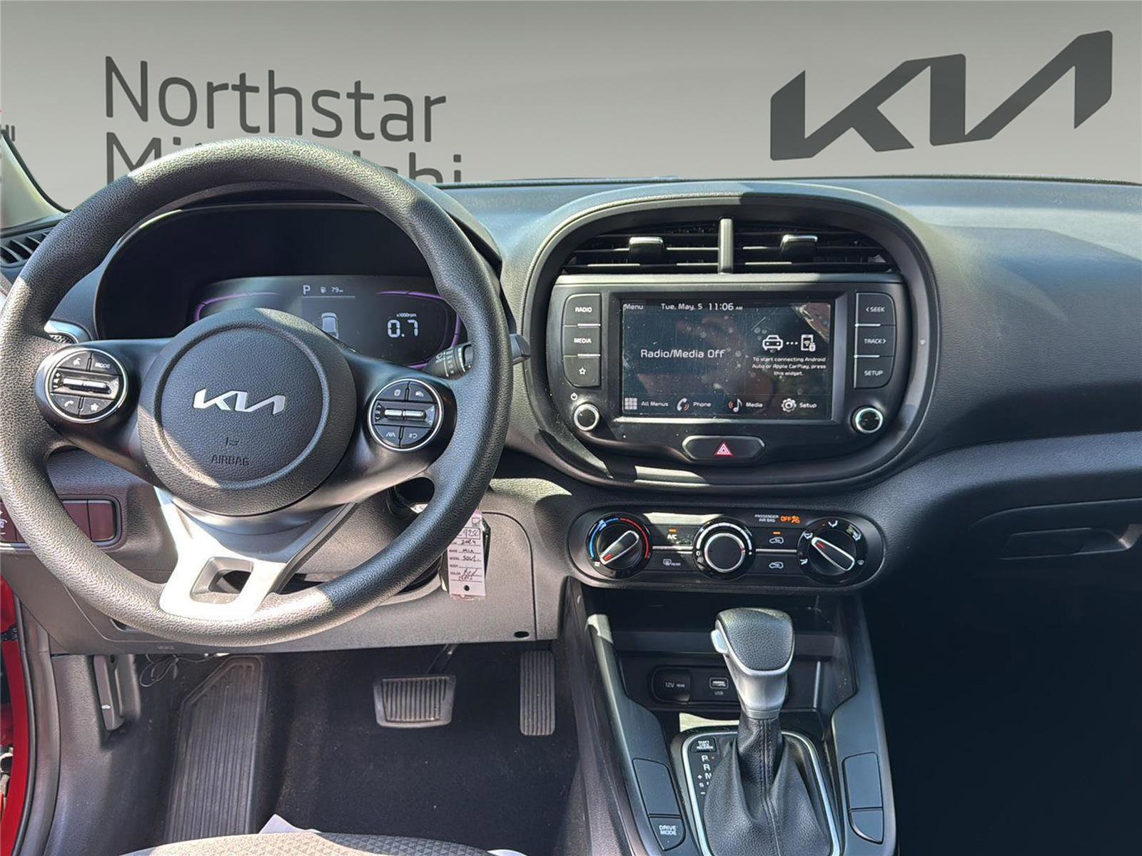 Used 2024 Kia Soul LX w/ Option Group 015 FWD image 26