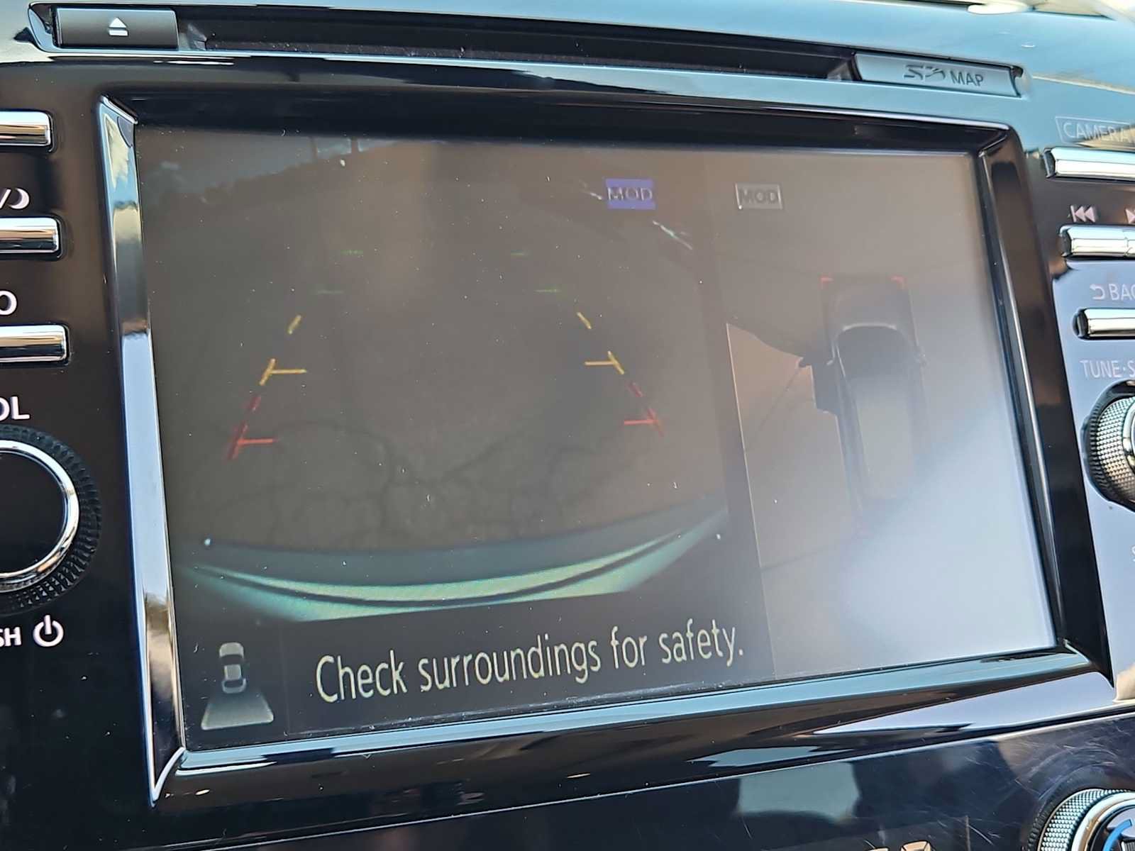 Used 2015 Nissan Murano Platinum w/ Platinum Technology Package AWD/4WD image 30