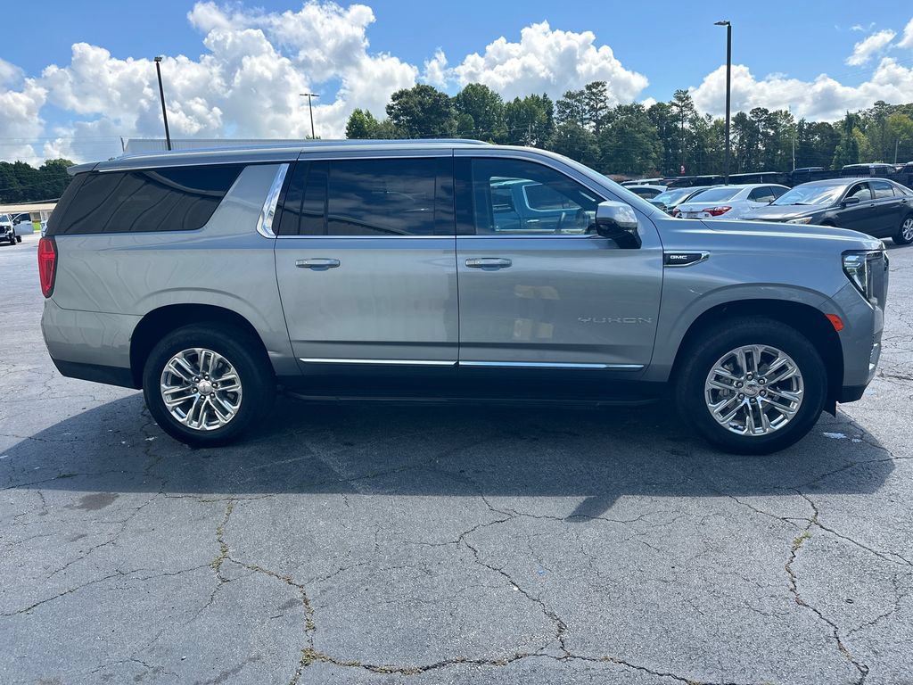 Used 2024 GMC Yukon XL SLT w/ SLT Luxury Package RWD image 5