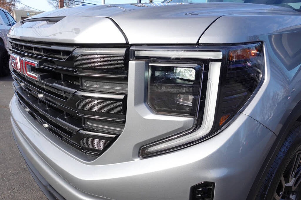Used 2023 GMC Sierra 1500 Elevation AWD/4WD image 59