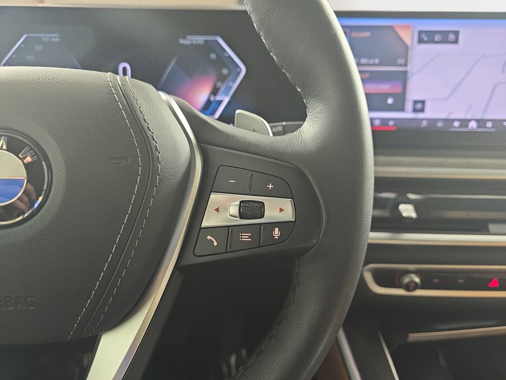 Used 2026 BMW X5 xDrive40i w/ Climate Comfort Package image 21