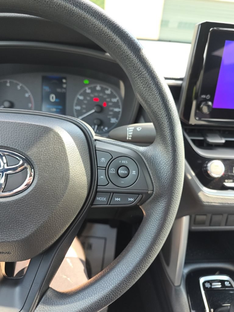Certified 2024 Toyota Corolla Cross AWD Hybrid image 25