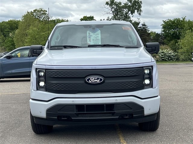 New 2025 Ford F150 Lightning Flash image 2