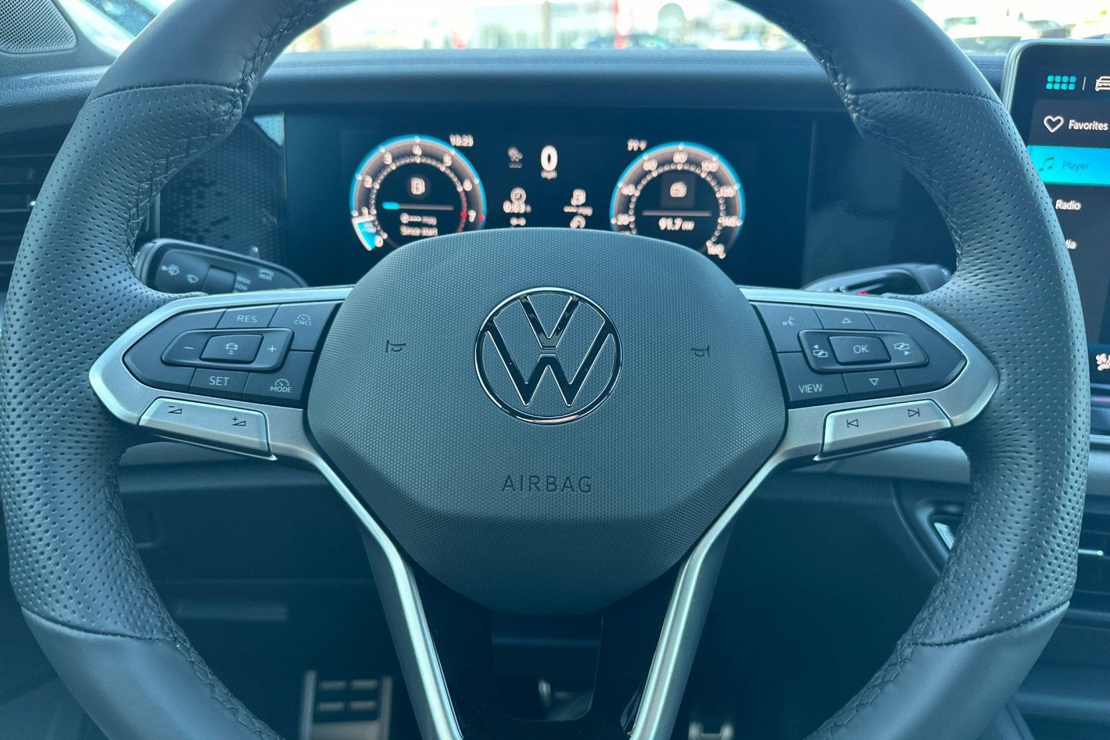 New 2026 Volkswagen Tiguan SE R-Line image 21