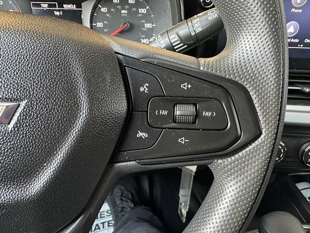 Used 2024 Chevrolet Trax LS image 4