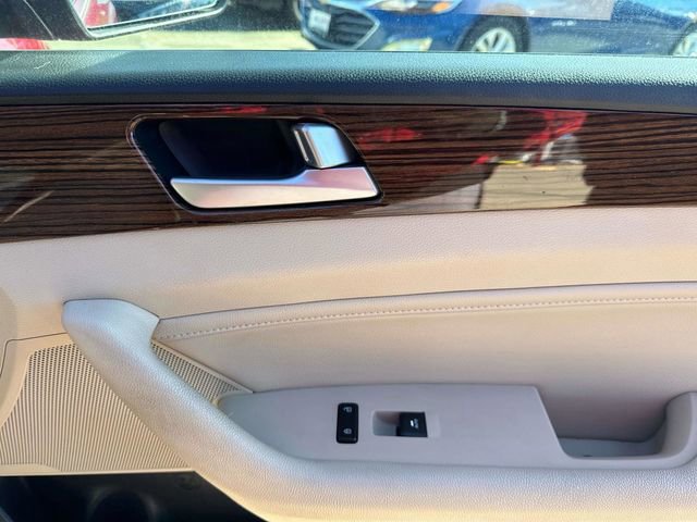 Used 2017 Hyundai Sonata Limited FWD image 19